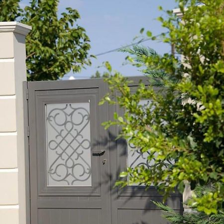 Plános Mamfredas Luxury Resort מראה חיצוני תמונה