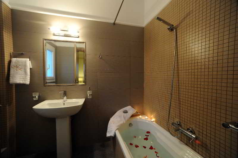 Plános Mamfredas Luxury Resort מראה חיצוני תמונה
